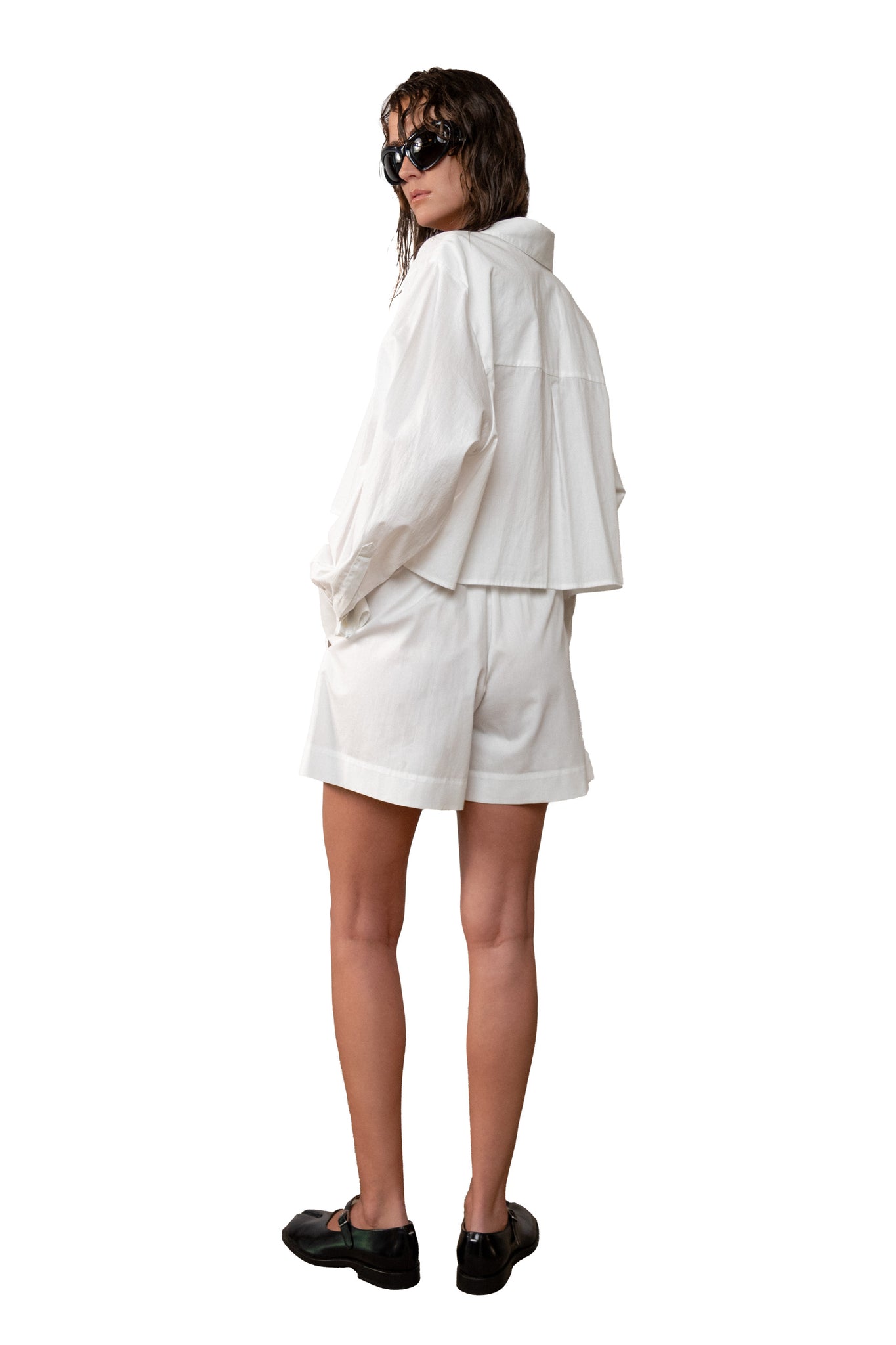 WEEKENDER SHORTS WHITE